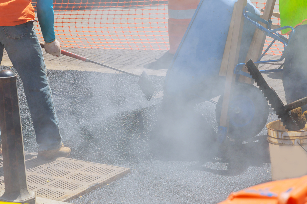 Asphalt or Concrete? Best Choice for Horn Lake MS Properties
