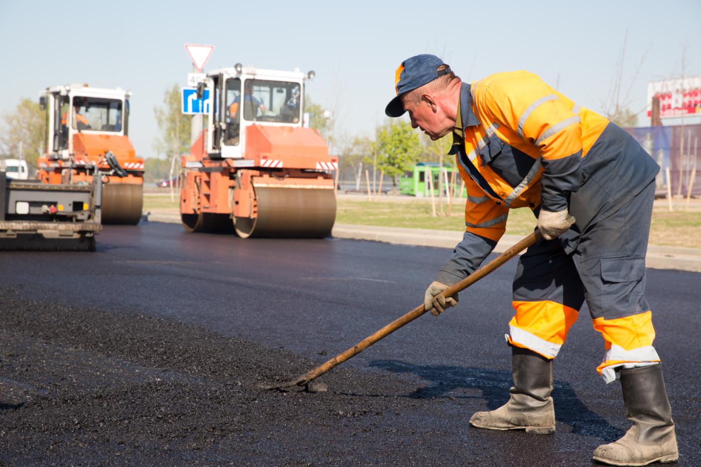 Best Time of Year for Asphalt Paving in Memphis & the Mid-South